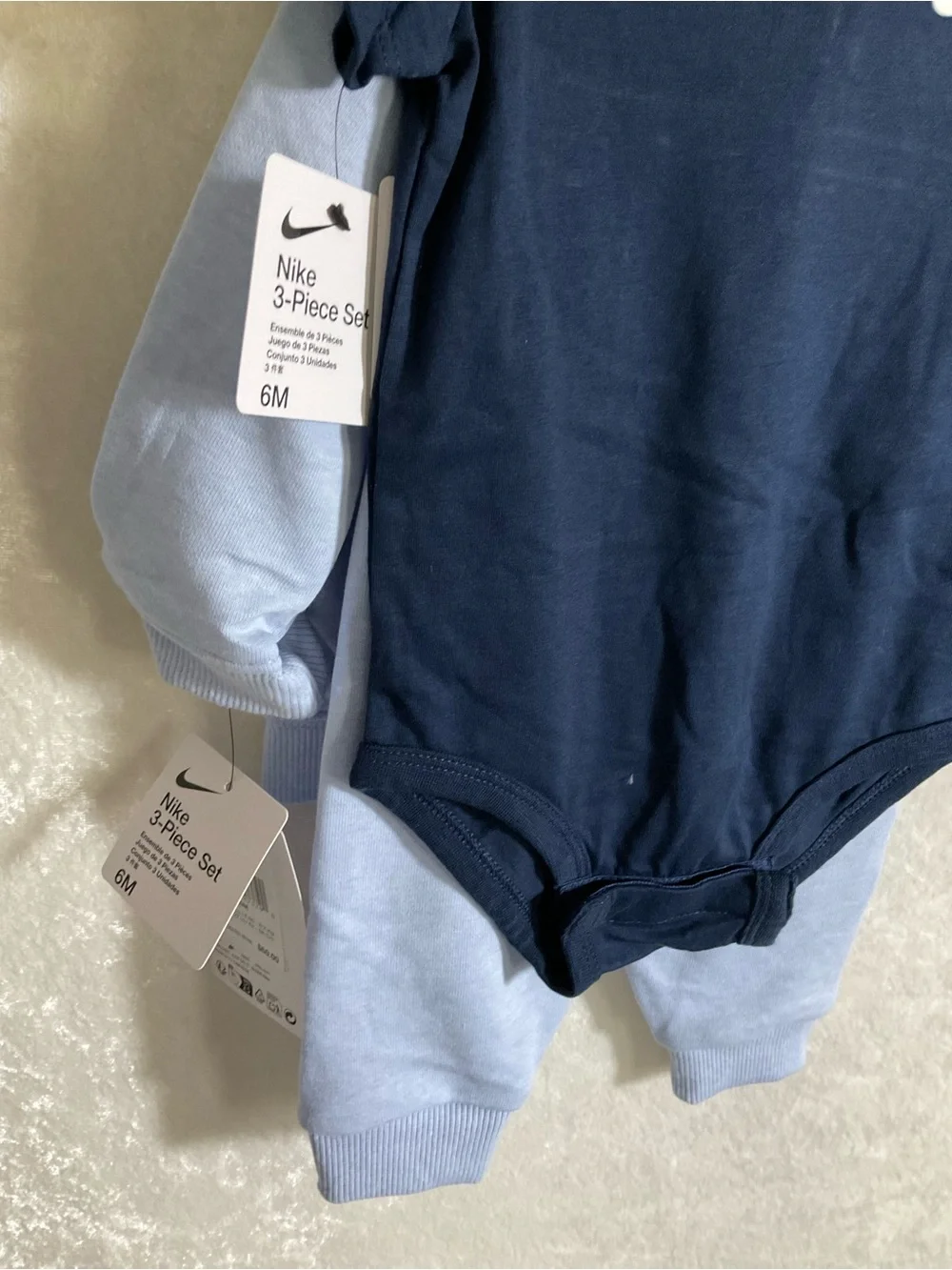 Nike soft light